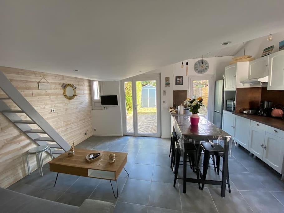 Agreable Maison, Plage A 400M, Jardin, Piscine Et Tennis Saint-Palais-sur-Mer Exterior foto